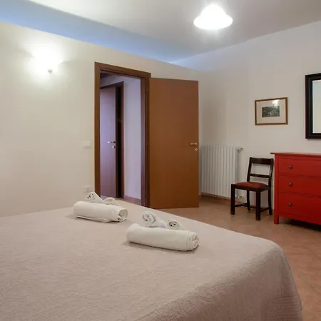 Le Debbiare-3 By Interhome Daire